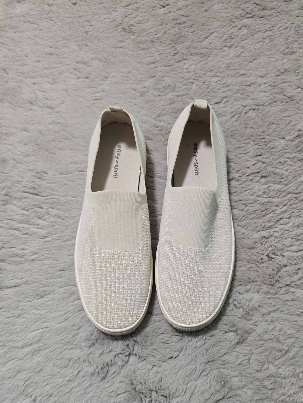 Easy Spirit knit off white slip ons sneakers shoes size 10